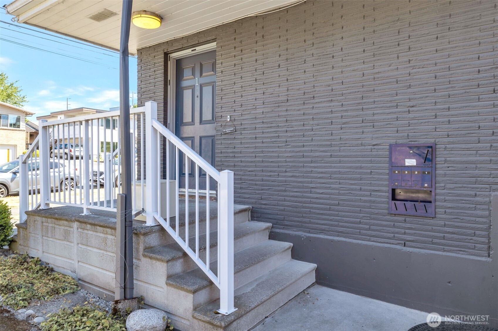 Property Photo: 917 NW 57th Street WA 98107