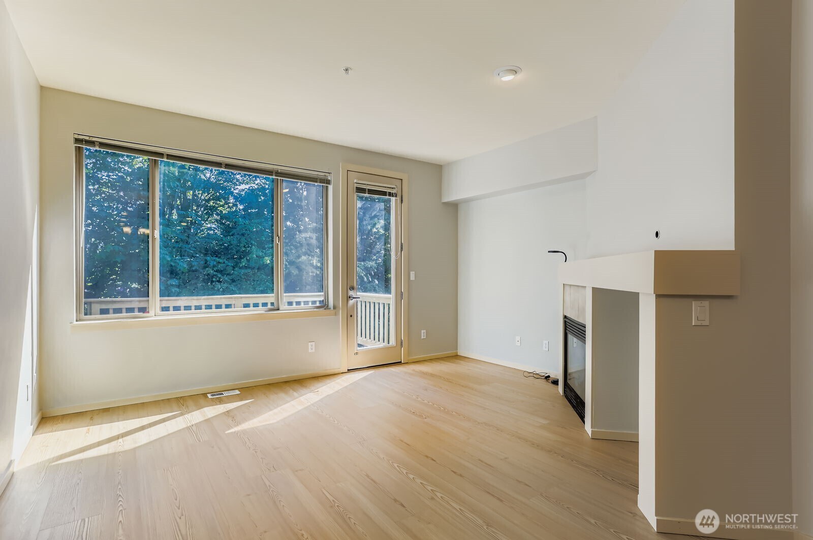 Property Photo: 2075 NW Boulder Way Drive WA 98027