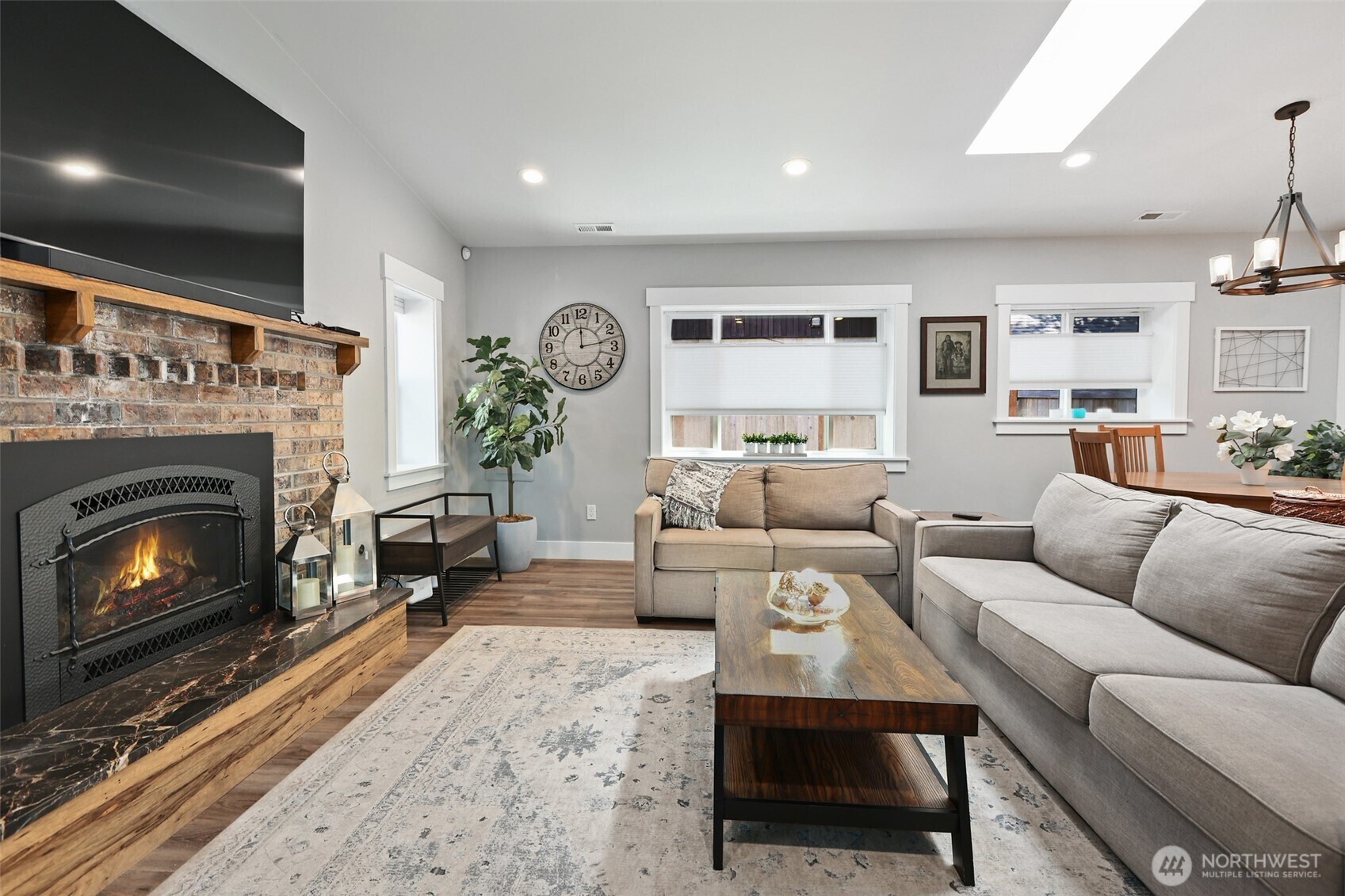 Property Photo: 565 SE Croston Lane WA 98027