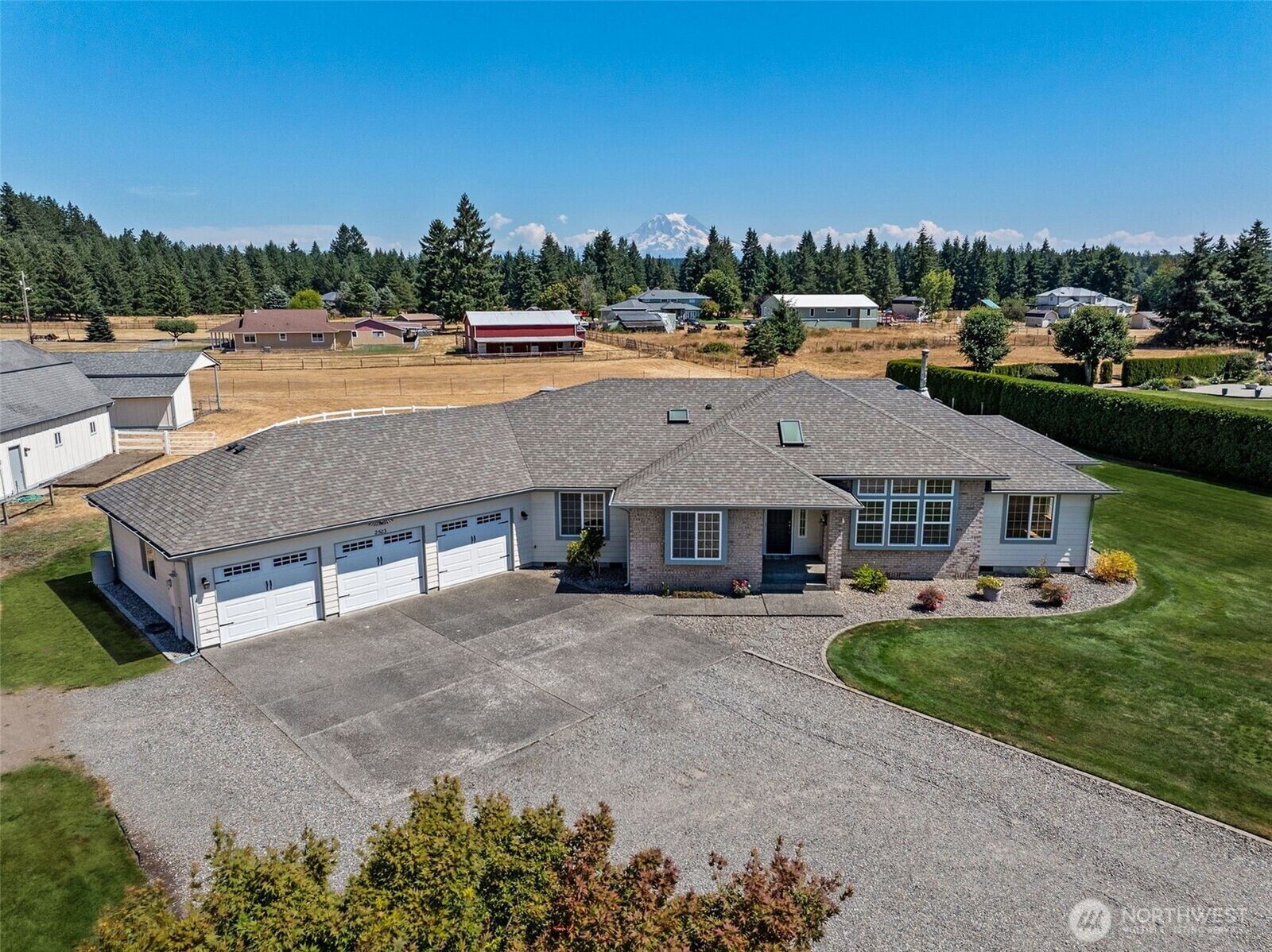 Property Photo: 2503 262nd Street Ct E WA 98387