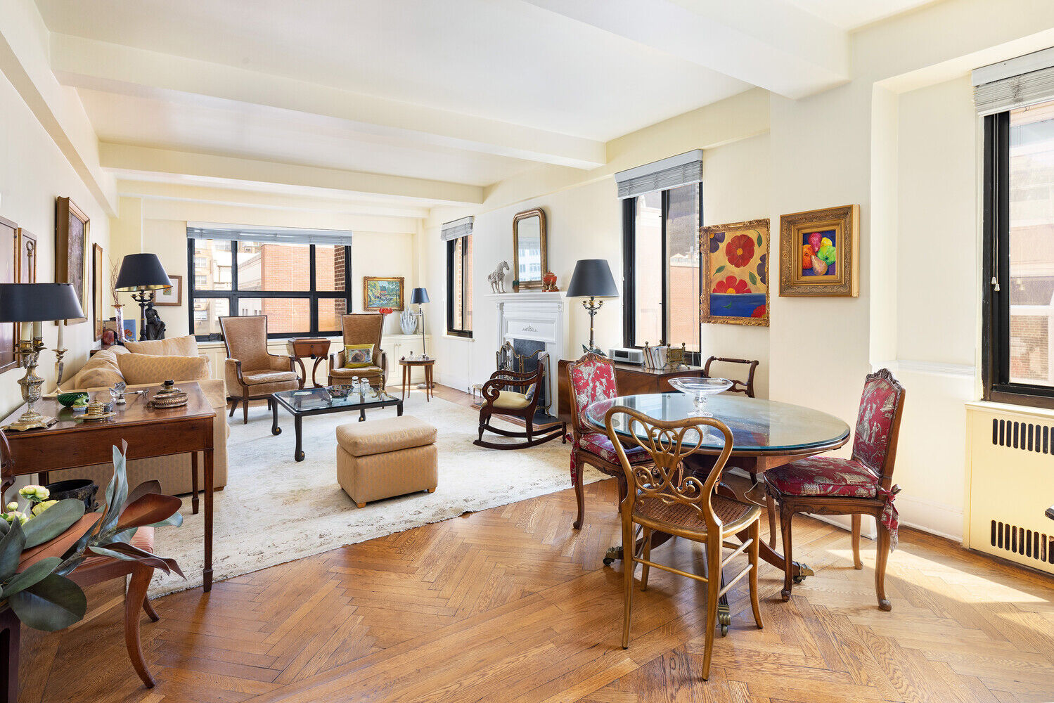 Property Photo: 50 Park Avenue 17A NY 10016