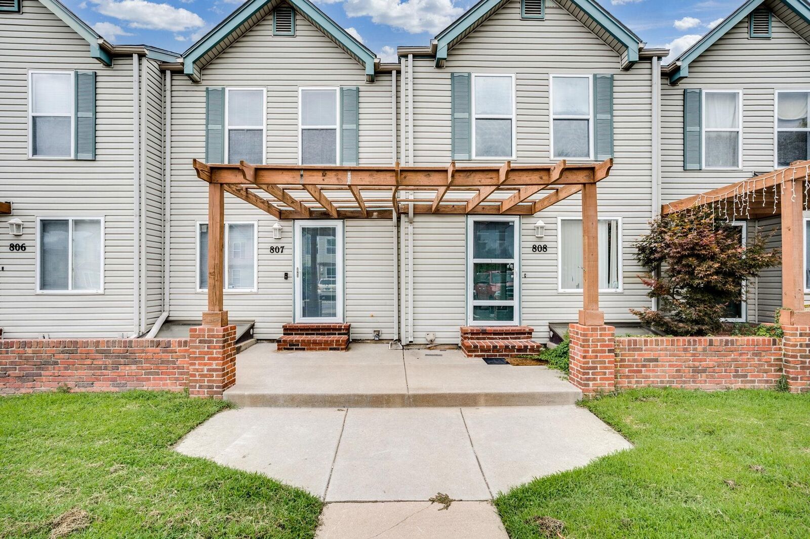 Property Photo: 3909 W 31st S. KS 67217