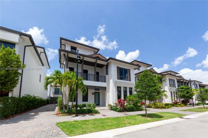 Property Photo: 8173 NW 47th Ter FL 33166