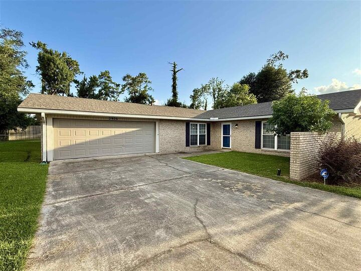 Property Photo:  2926 Weil Drive  LA 70663 
