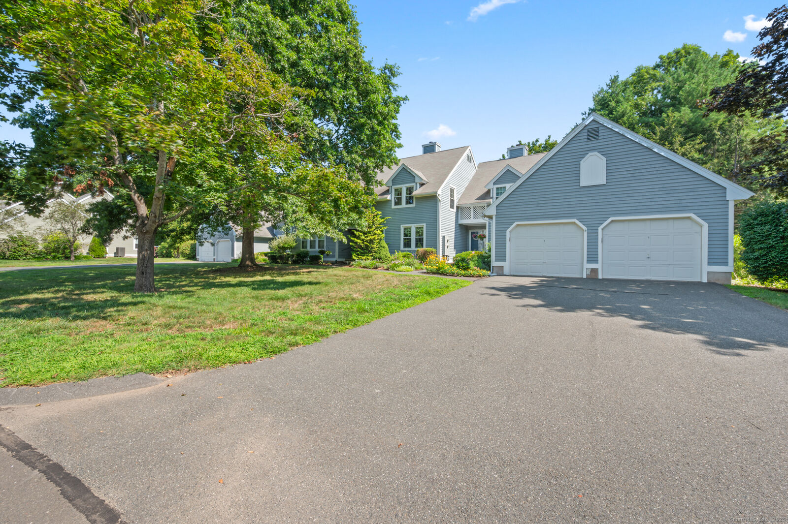 Property Photo: 3 Fairmount Lane 3 CT 06035