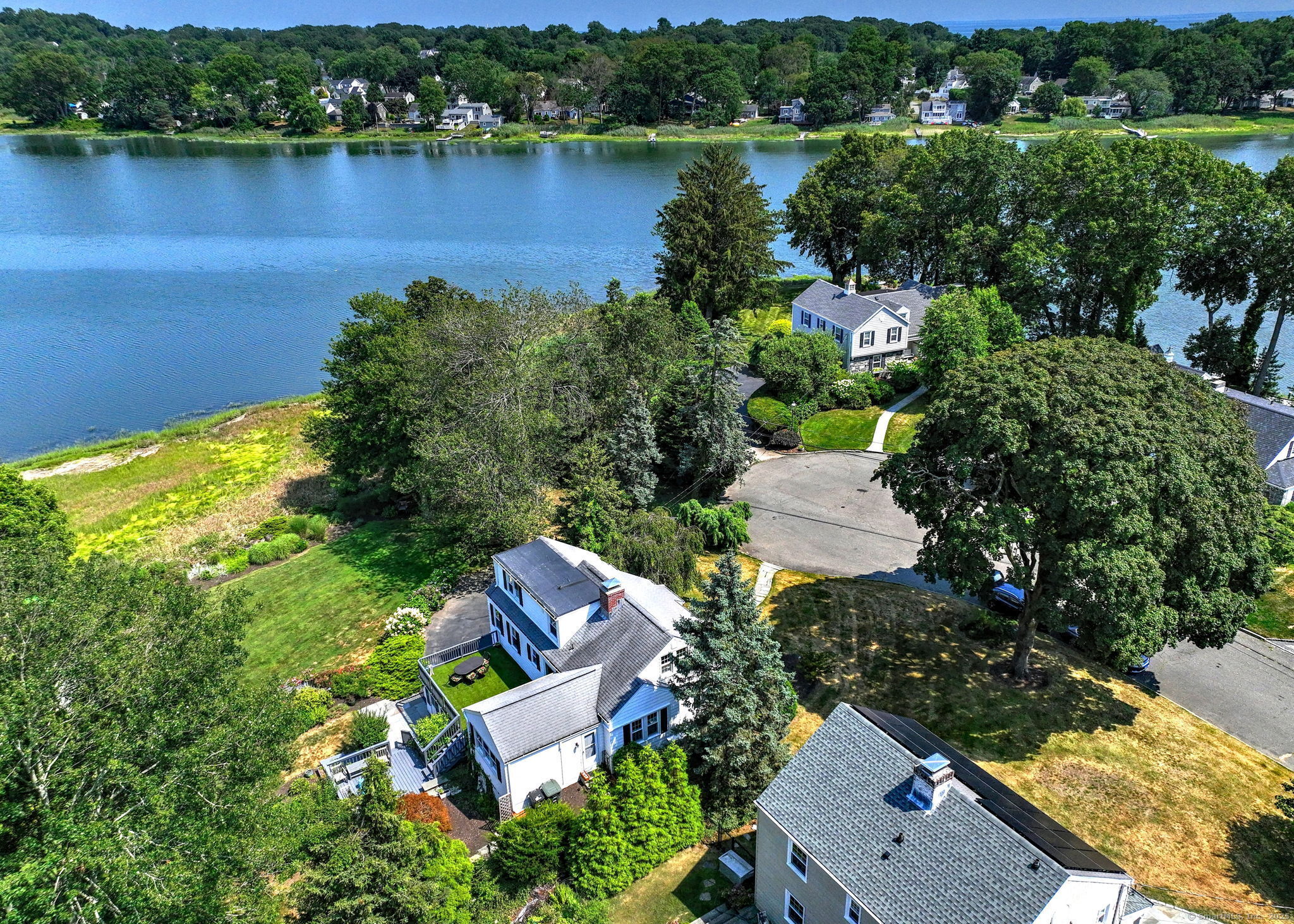 Property Photo: 8 Captains Walk CT 06460
