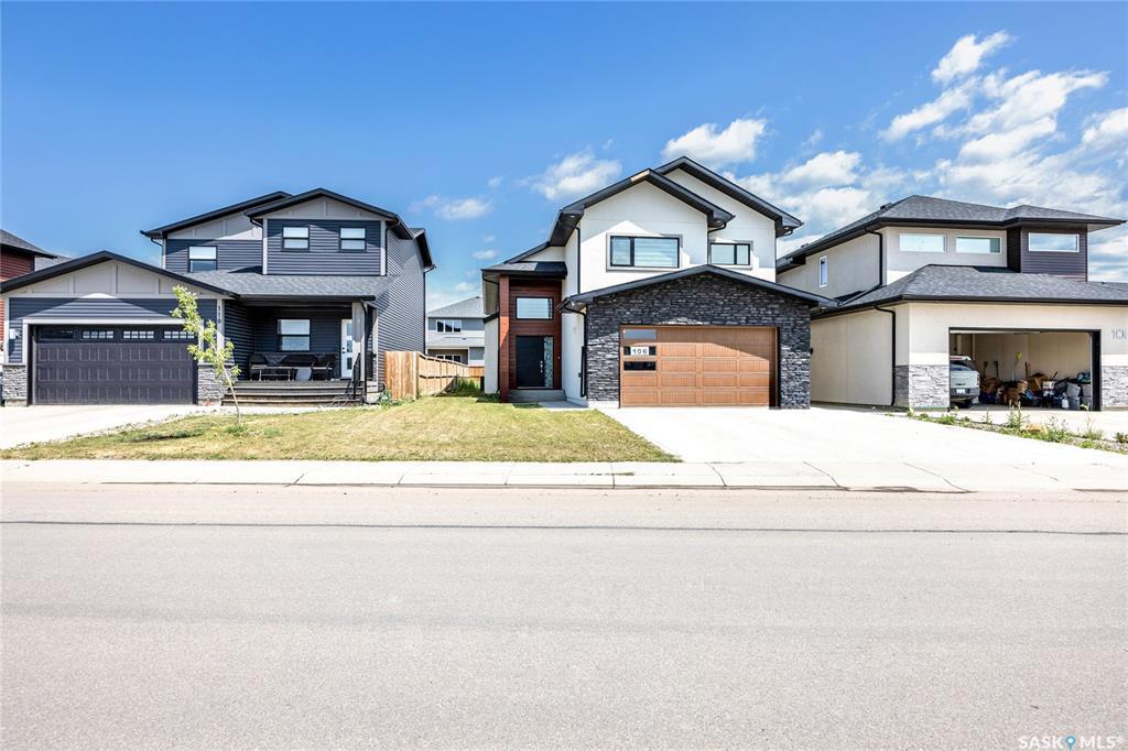 Property Photo:  106 Kenaschuk Crescent  SK S7W 0Y6 
