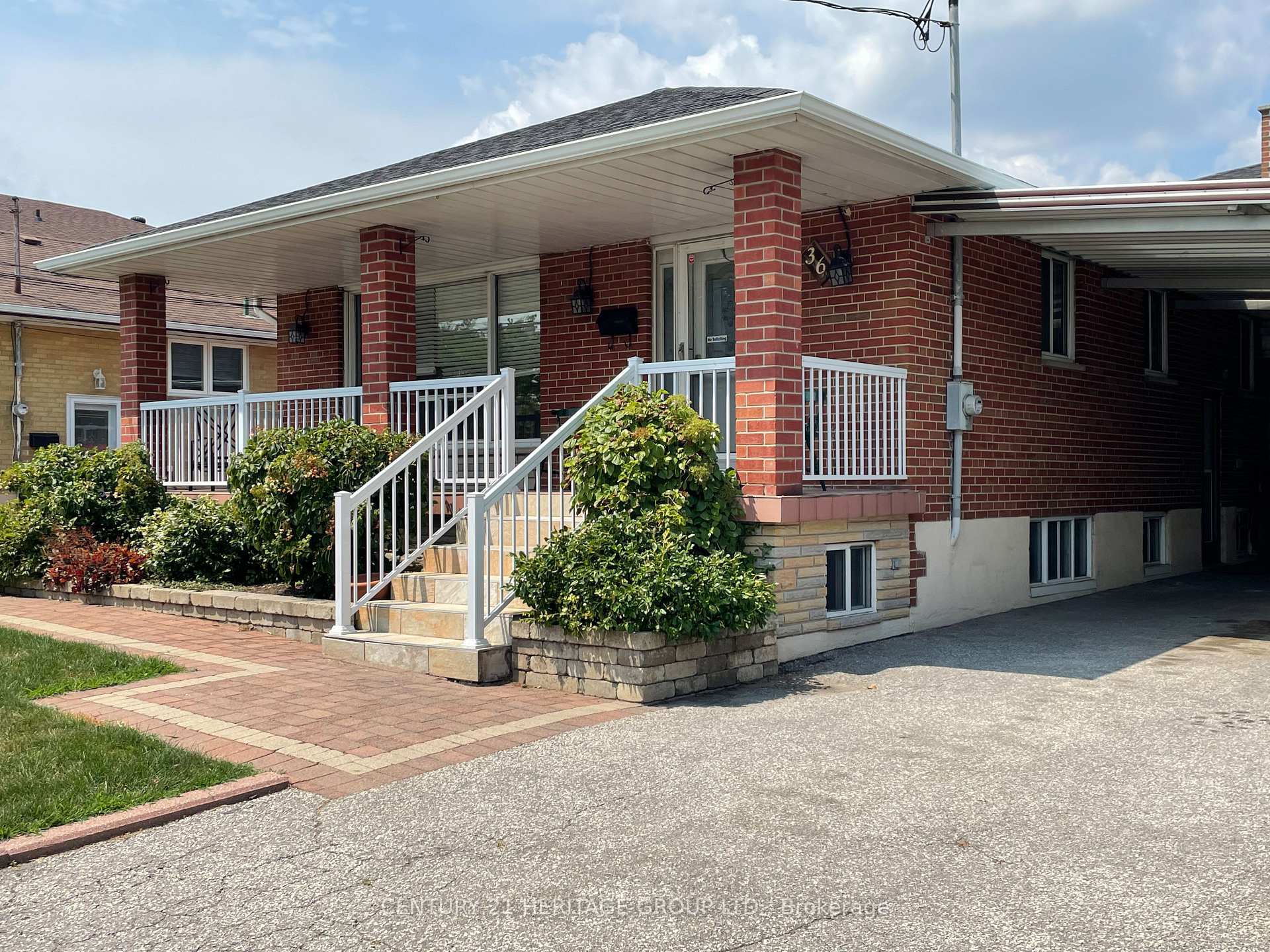 Property Photo: 36 Arkley Crescent 1 ON M9R 3S3