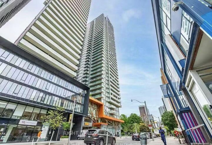 Property Photo: 50 Wellesley Street E 305 ON M4Y 0C8