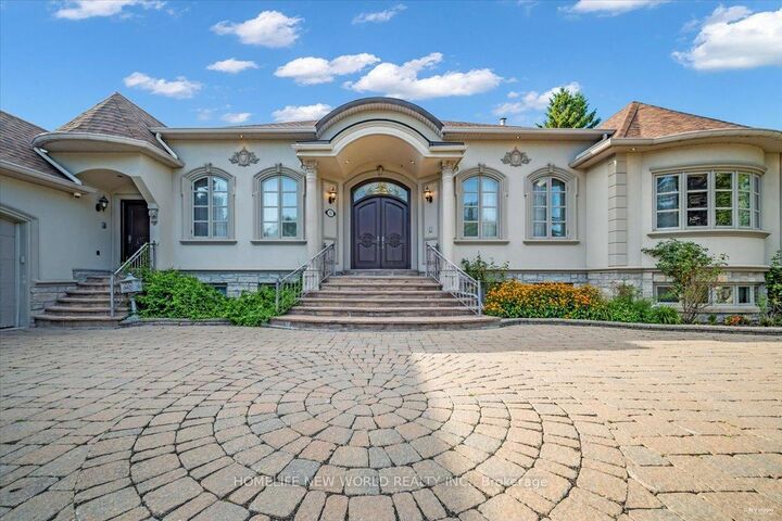 Property Photo: 12 Denham Drive ON L4C 6J1