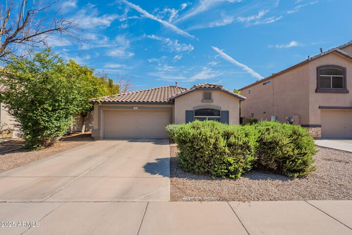 Property Photo: 1702 E Galveston Street AZ 85295
