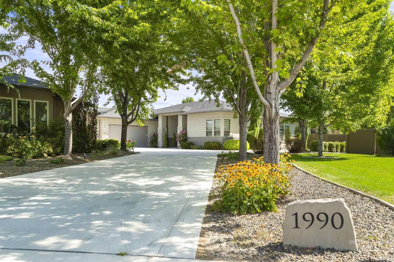 Property Photo: 1990 E Townline Way ID 83646