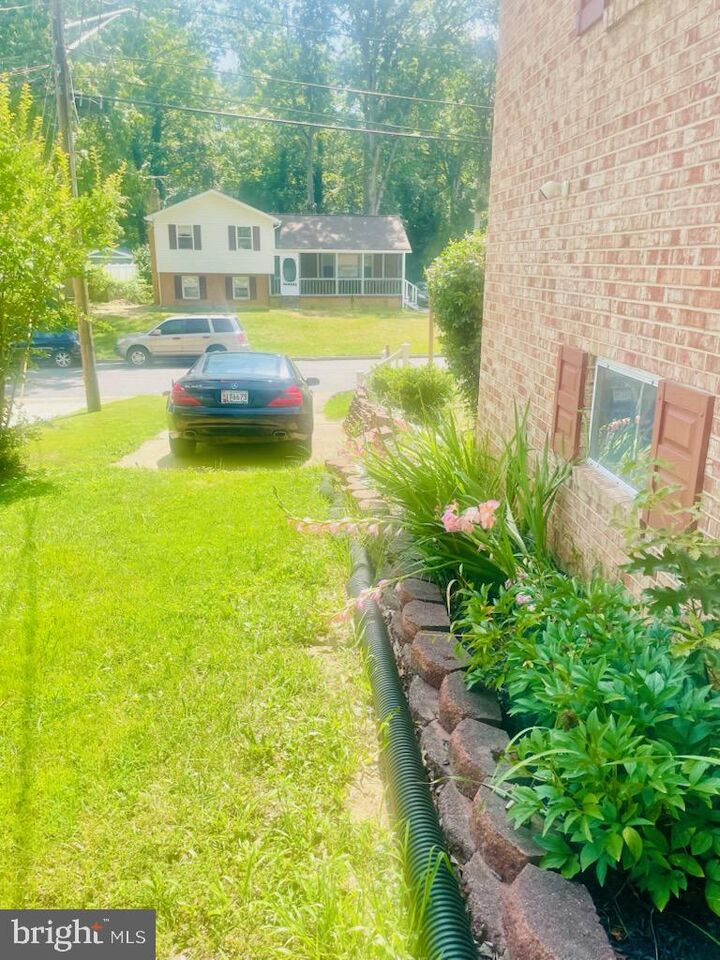 Property Photo: 6809 Glenwood Court MD 20769