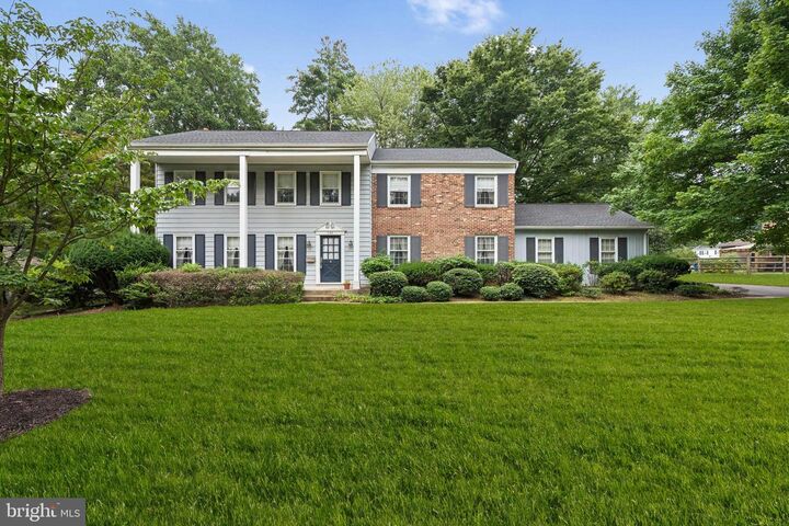256 Carriage Hill Drive  Moorestown NJ 08057 photo