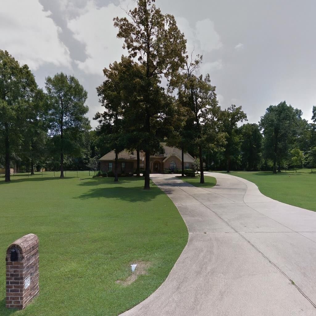 Property Photo: 2074 Hickory Creek Circle AR 72022