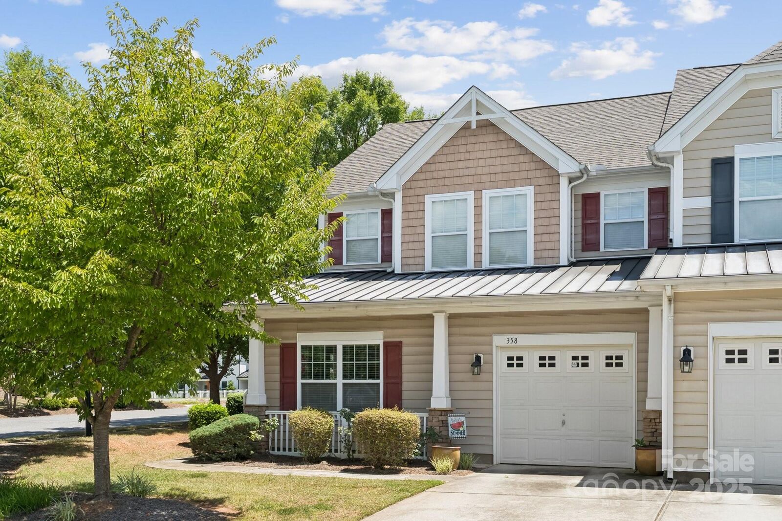 Property Photo:  358 Rose Garden Court  SC 29732 