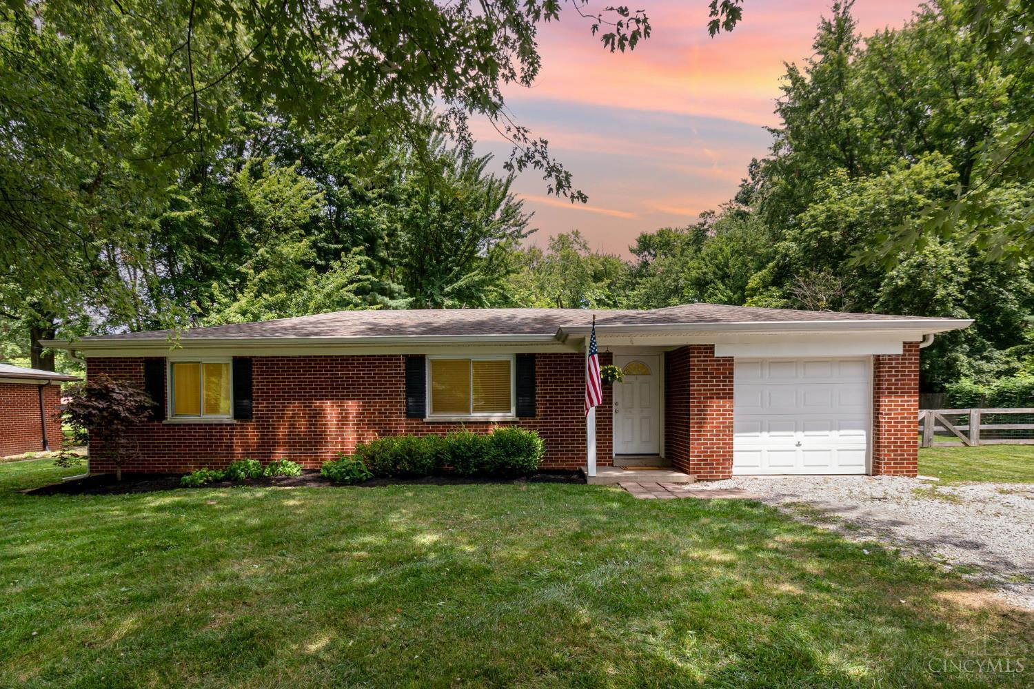 6056 Jerry Lee Drive  Miami Twp OH 45150 photo