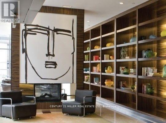 Property Photo: 37 Grosvenor Street 1504 ON M4Y 3G5