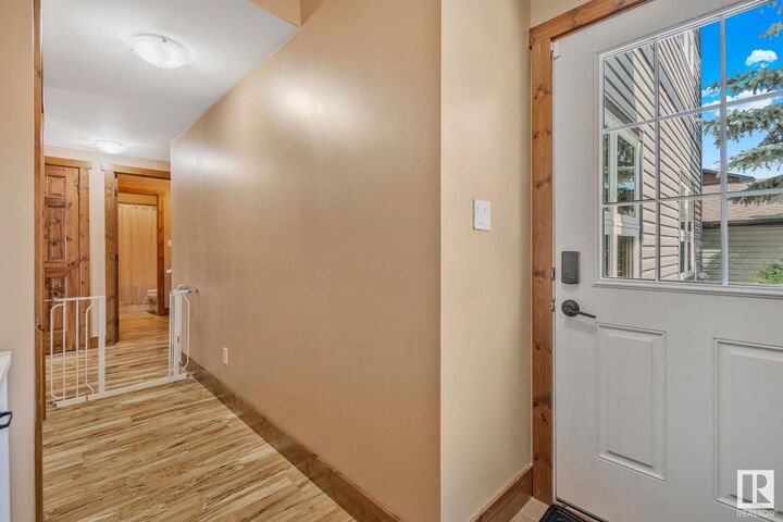 Property Photo: 2402 Graybriar Gr AB T7Z 0G1
