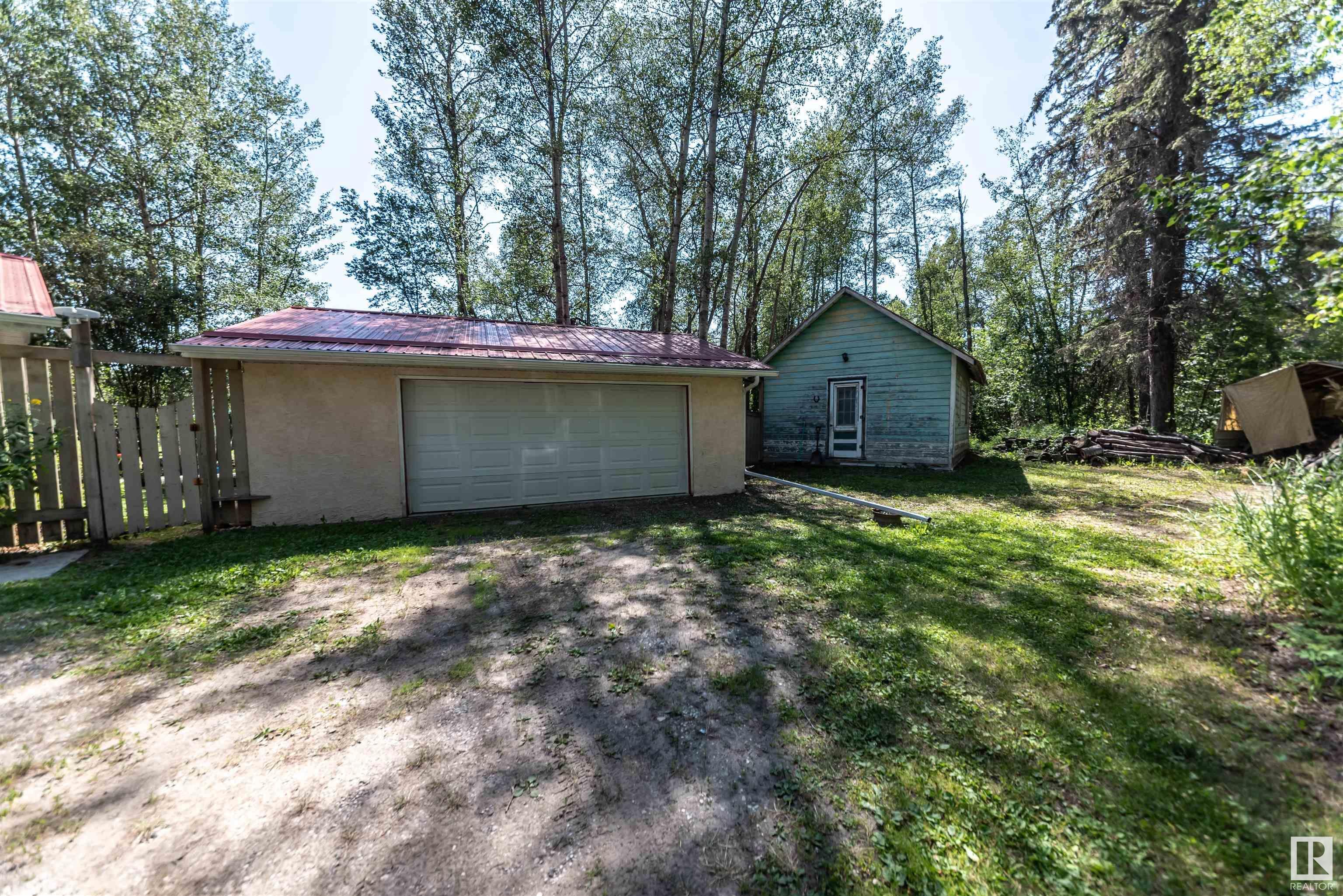 Property Photo: 4019A Hwy 633 AB T0E 0A1
