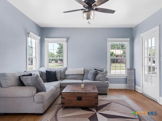 Property Photo: 404 Fennimore Street TX 76528