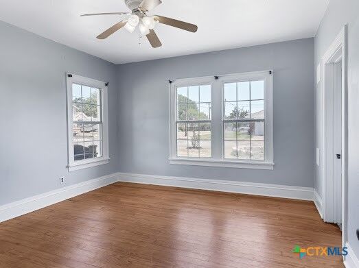 Property Photo:  404 Fennimore Street  TX 76528 