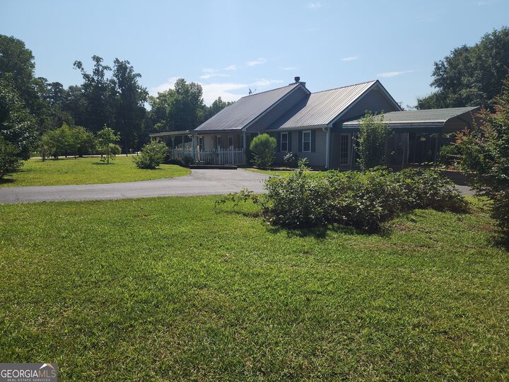 Property Photo: 113 Pebble Creek Drive GA 30233