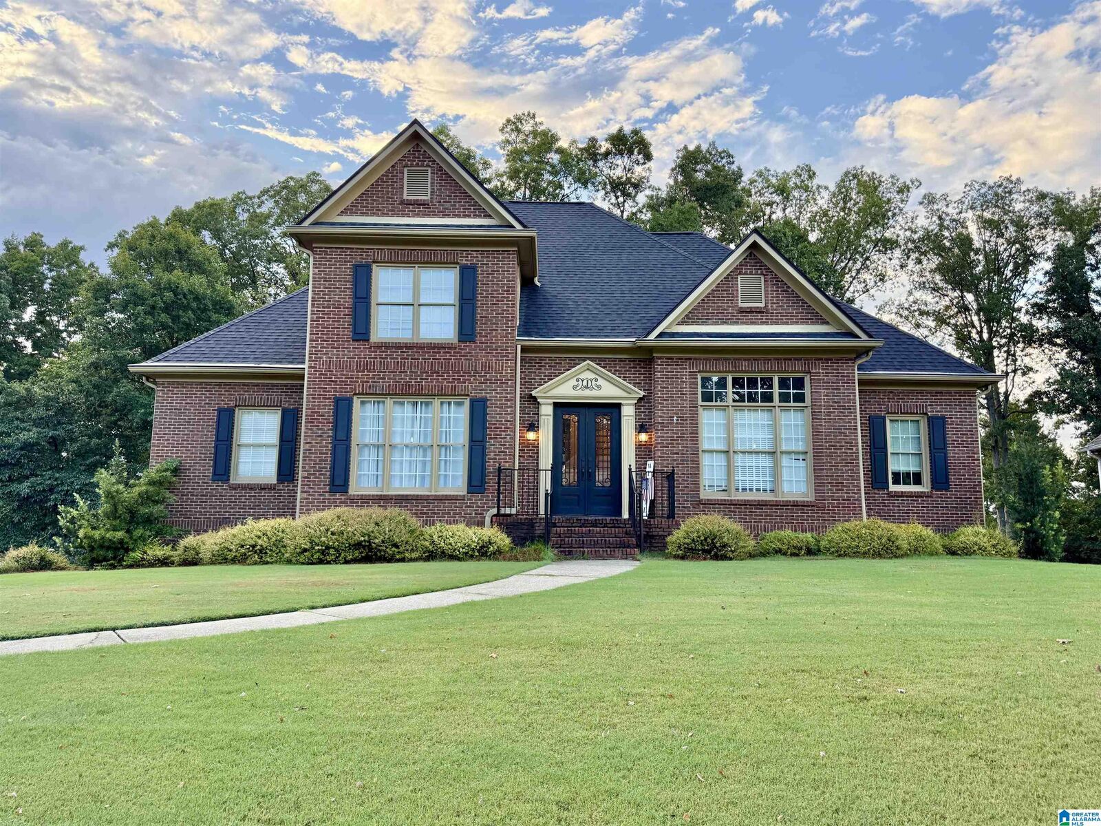 Property Photo:  5754 Lake Cyrus Boulevard  AL 35244 