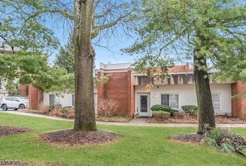 Property Photo:  103 Park Ave D1  NJ 07901 
