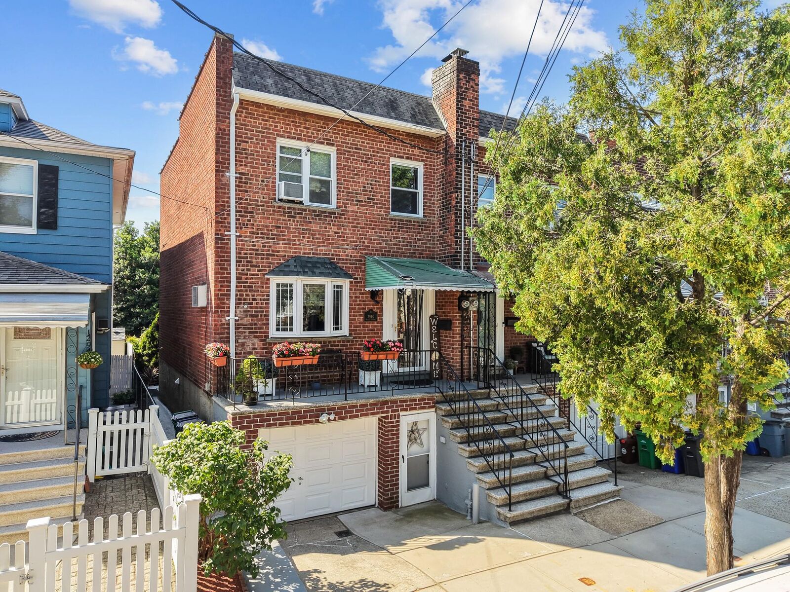 Property Photo: 2940 Dudley Avenue NY 10461