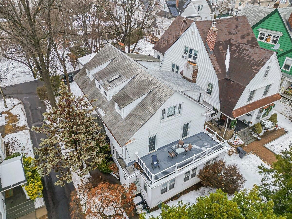 Property Photo: 375 Park Avenue NY 10703