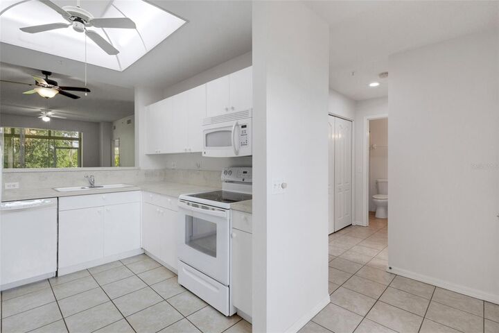 Property Photo: 4640 Tower Hill Lane 2316 FL 34238