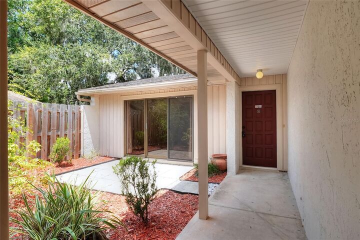 Property Photo:  3988 Oak Loop  FL 33860 