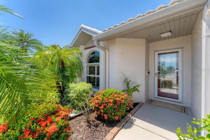 Property Photo: 5323 Kelly Drive 3 FL 34233