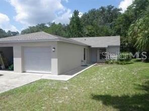 Property Photo:  607 S 9th Street  FL 34748 