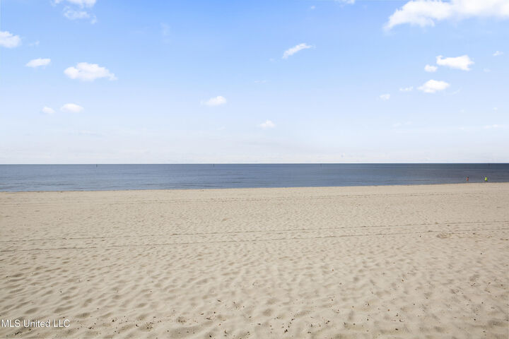 Property Photo:  2252 Beach Drive  MS 39507 