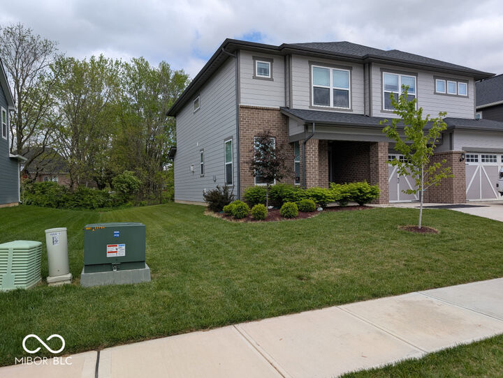 Property Photo: 5264 Veranda Drive IN 46062