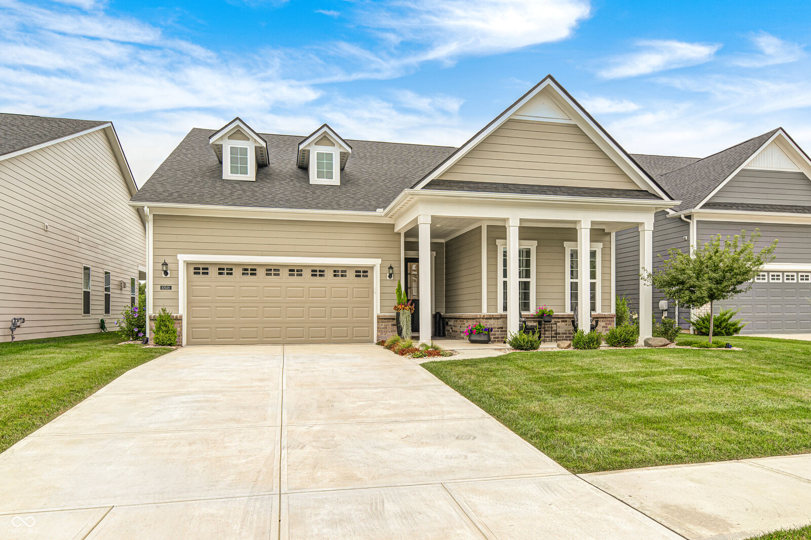 Property Photo: 10548 Iron Pointe Drive IN 46037