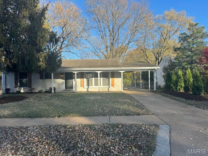 Property Photo: 1480 Burning Tree Drive MO 63033