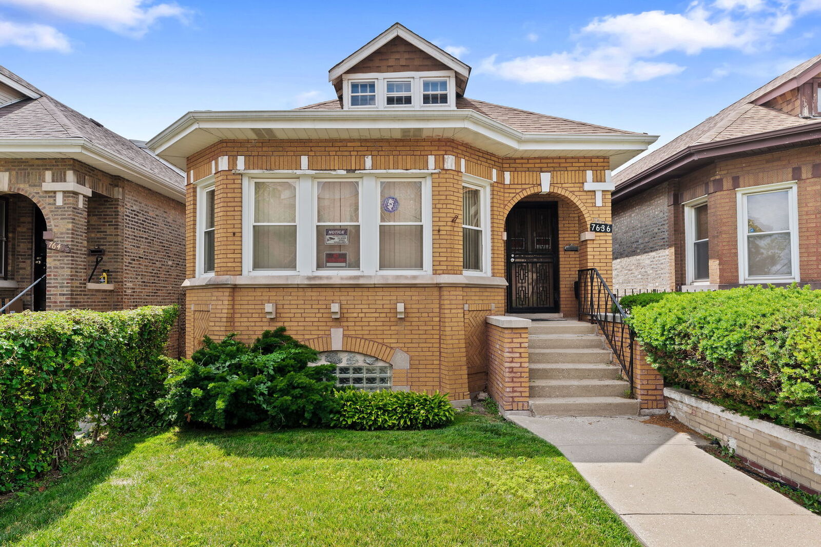 Property Photo: 7636 S Winchester Avenue IL 60620