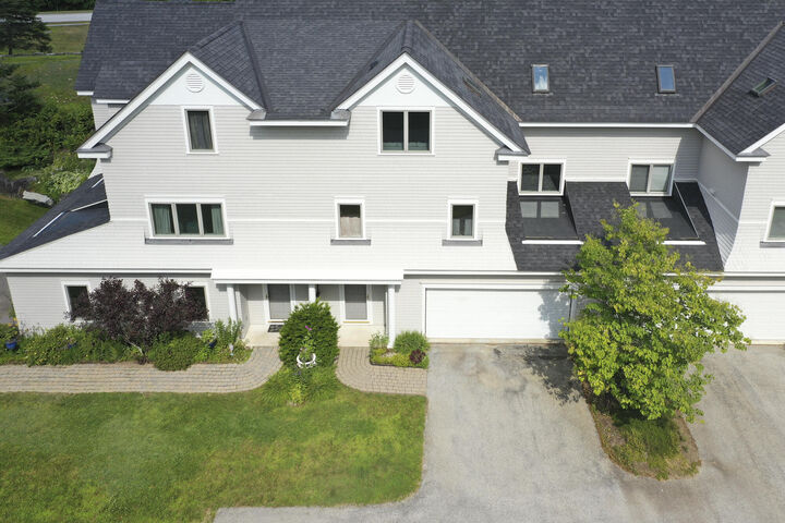 Property Photo: 28B Springbrook Drive Th-10 ME 04915