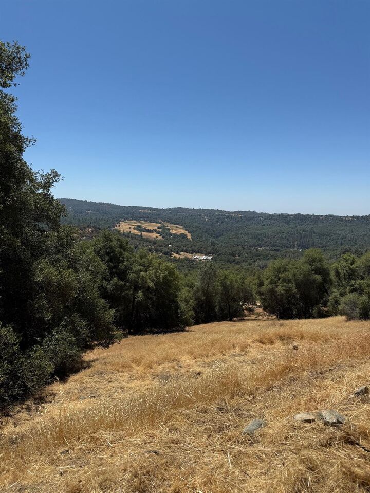 Property Photo:  14845 Rainier Road  CA 95949 