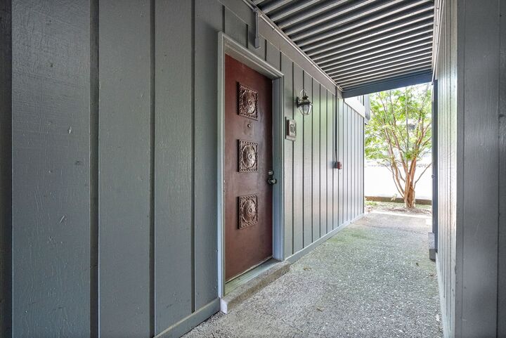 Property Photo: 21 Vaughn Gap Rd TN 37205