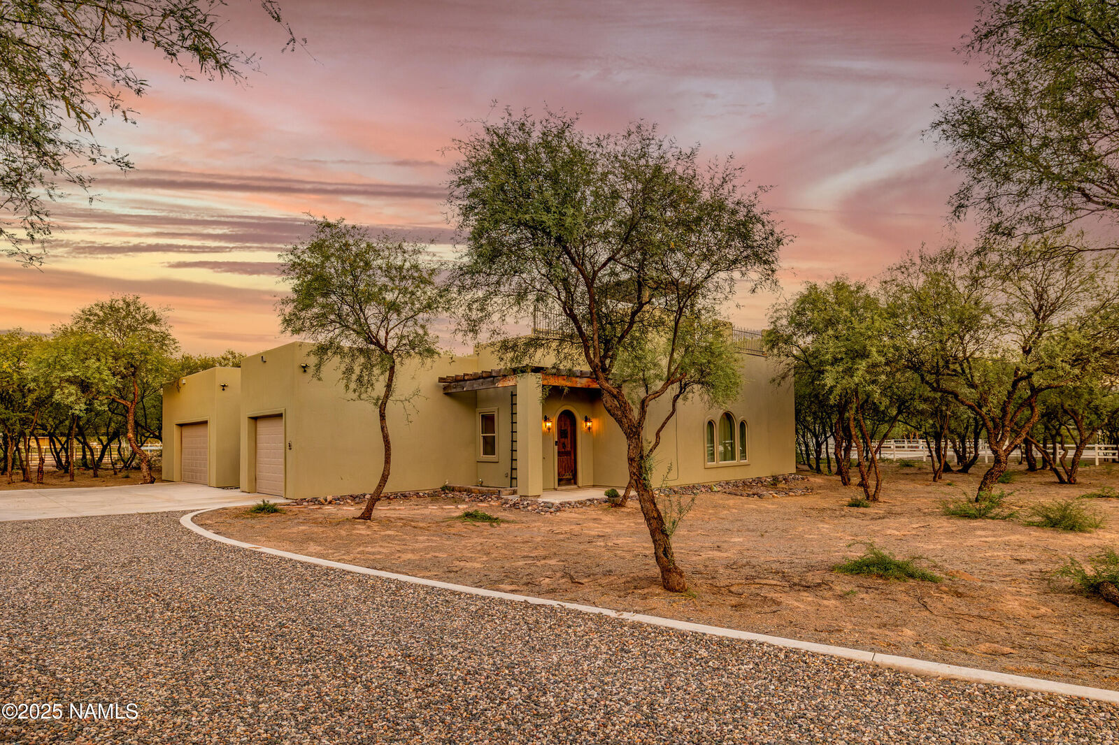 Property Photo: 2185 S Diamond Creek Lane AZ 86322