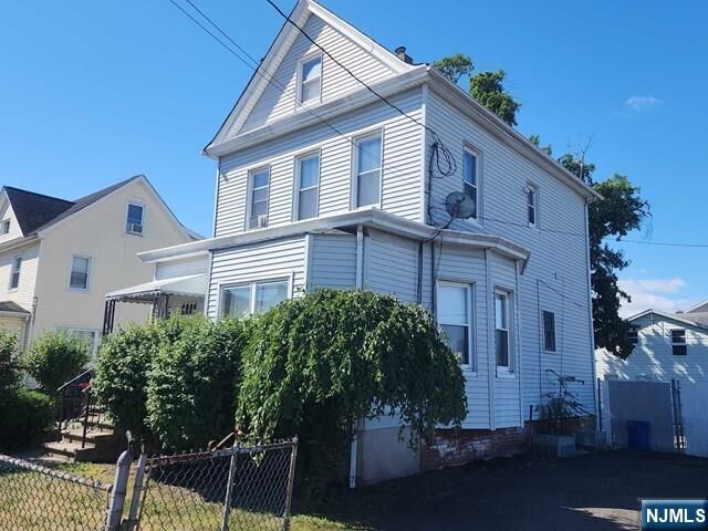 Property Photo:  40 Liberty Street  NJ 07644 