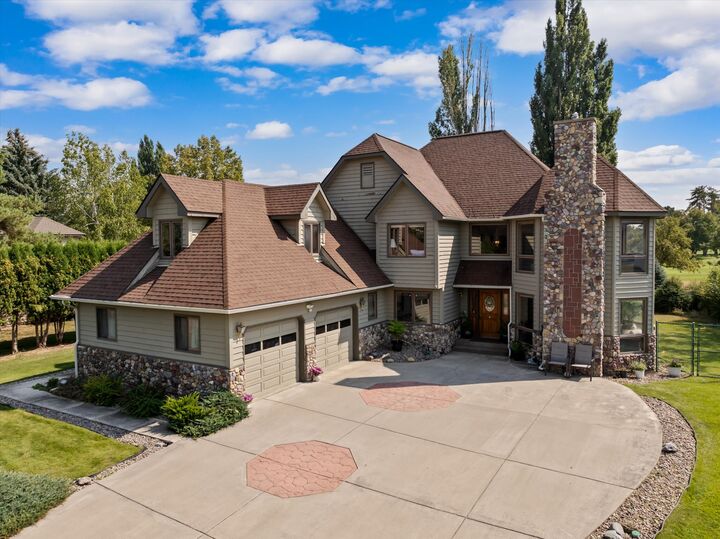 Property Photo:  112 River View Drive  MT 59901 