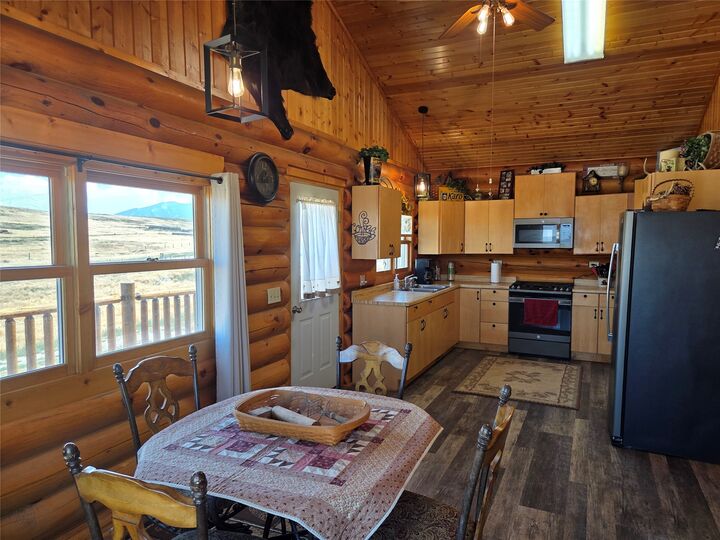 Property Photo:  28 Banks Lane  MT 59754 