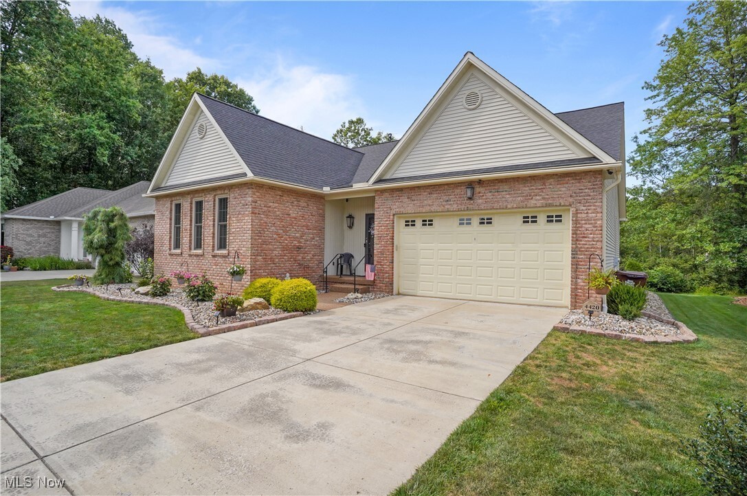4420 Abbey Road  Canfield OH 44406 photo