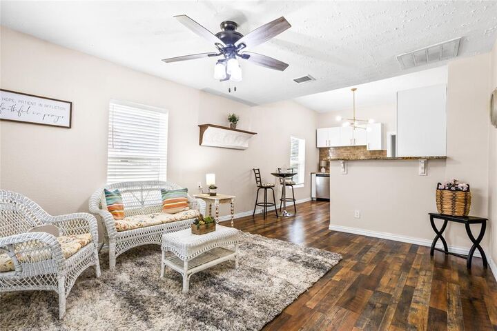 Property Photo:  614 Rice Street  TX 75020 