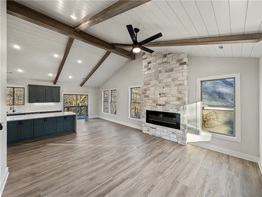 Property Photo: 17 Burnham Drive AR 72715